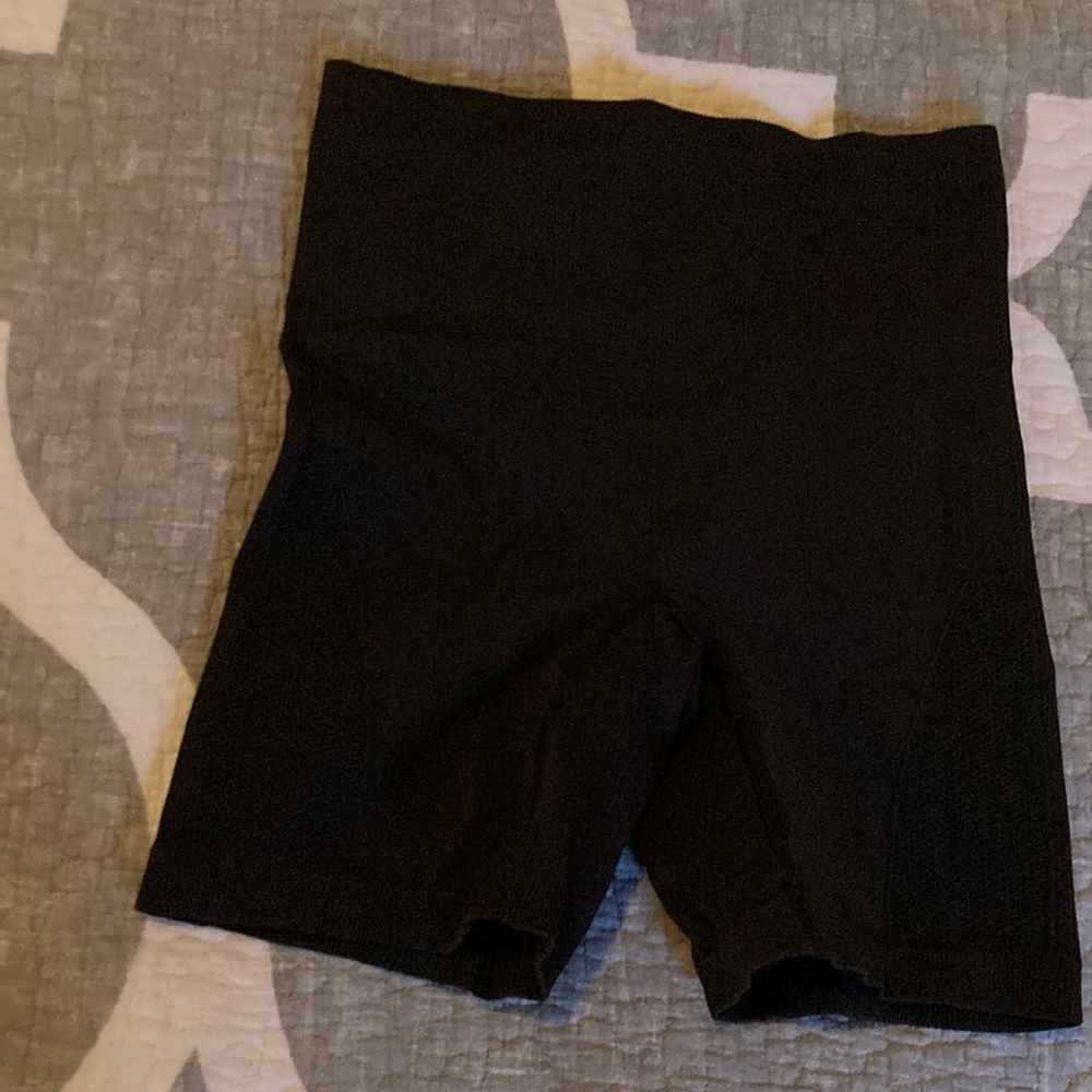 High Waisted Lululemon Biker Shorts